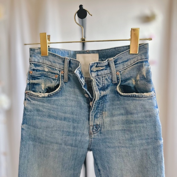 SOLD OUT: Mother Denim Relaxed Hitchhiker (23) (24) (25) - Picture 1 of 1